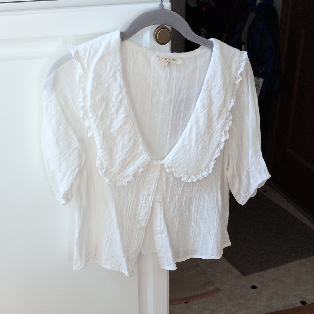 White Women's Top with Ruffled Collar